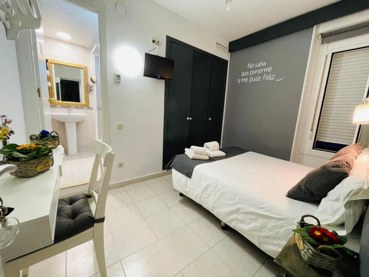 Hostal Lleida Barcelona Ngoại thất bức ảnh