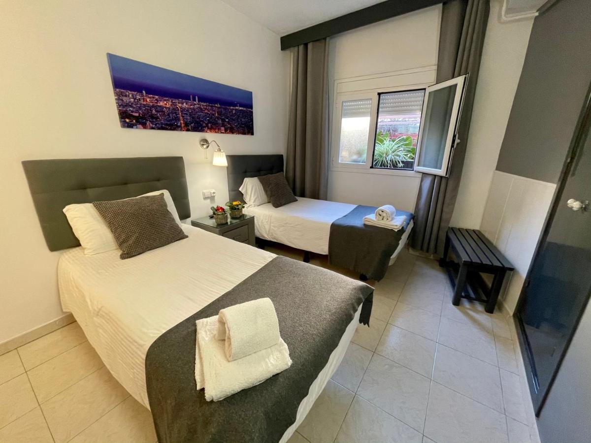 Hostal Lleida Barcelona Ngoại thất bức ảnh