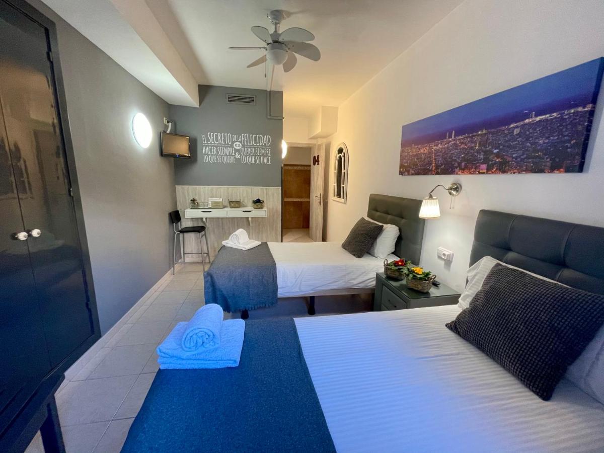 Hostal Lleida Barcelona Ngoại thất bức ảnh