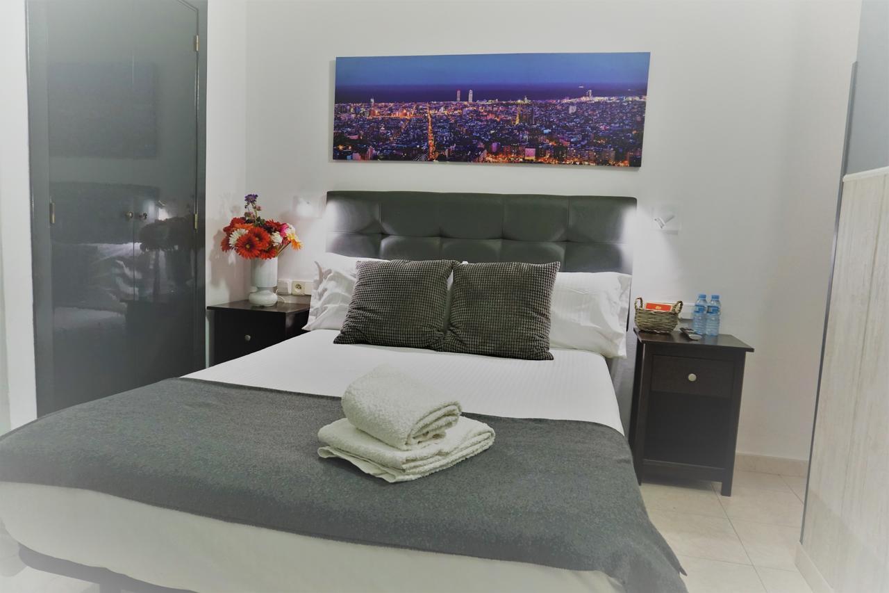 Hostal Lleida Barcelona Ngoại thất bức ảnh