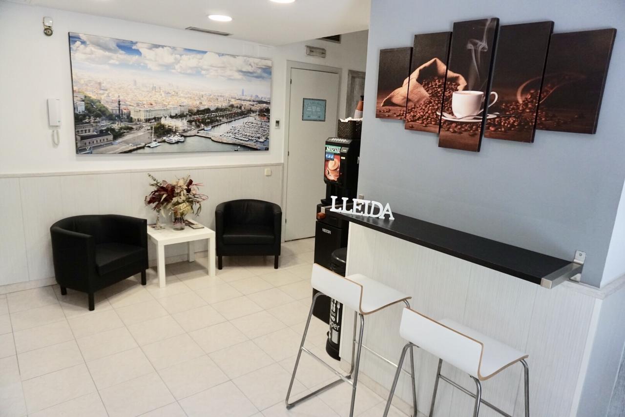 Hostal Lleida Barcelona Ngoại thất bức ảnh